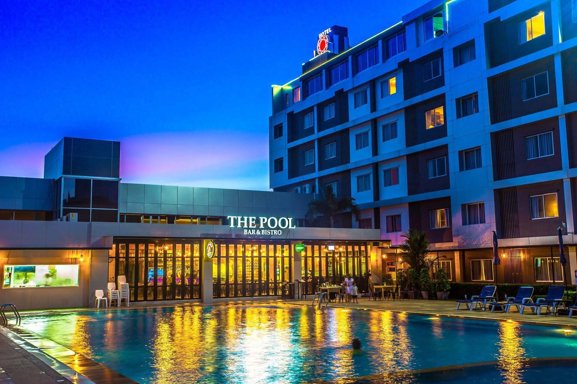 นิวแทรเวิล ลอด์จ โฮเทล Hotel จันทบุรี ภายนอก รูปภาพ